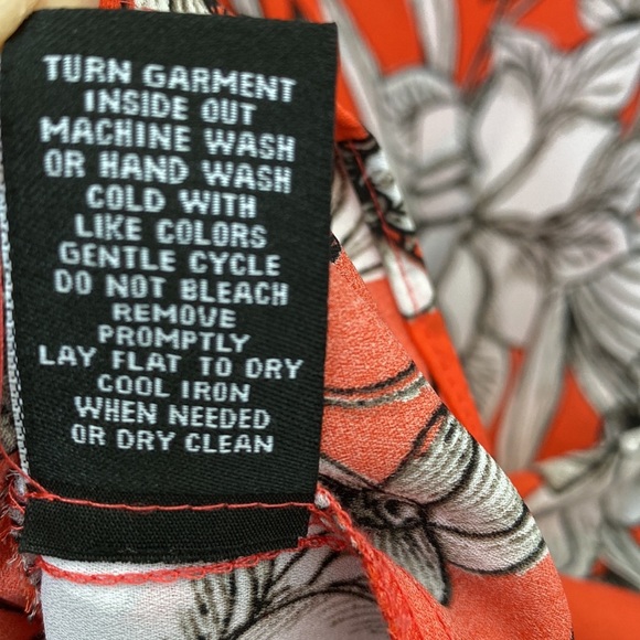 Zac & Rachel coral blouse. Size 1X - Picture 5 of 6